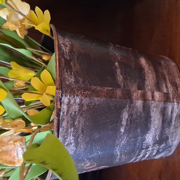 Rustic Tin Arrangement - Picture 3 of 3